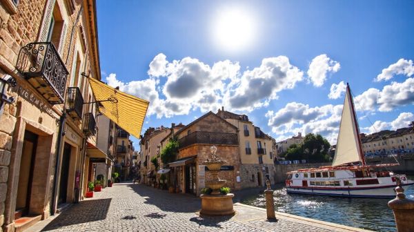 Top portails à Villefranche sur Saône : astuces et critères
